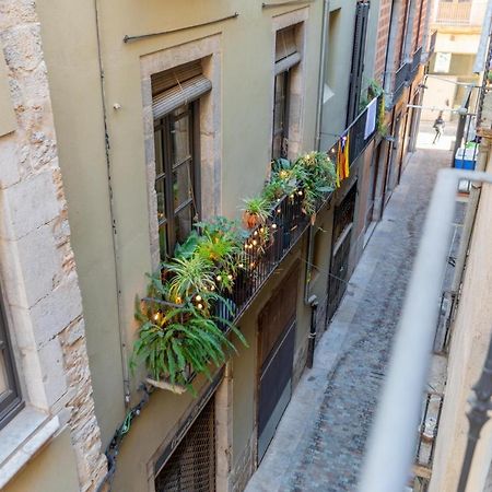 Flateli Cort Reial 10 Apartment Girona Bagian luar foto