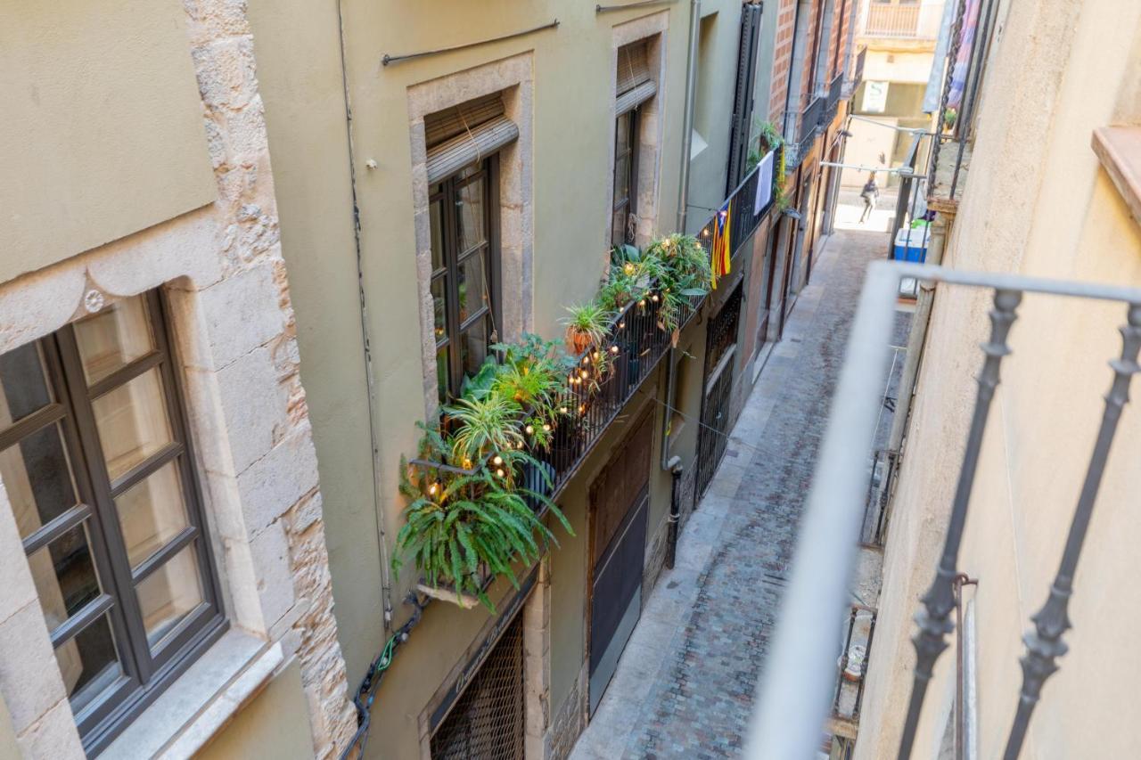 Flateli Cort Reial 10 Apartment Girona Bagian luar foto
